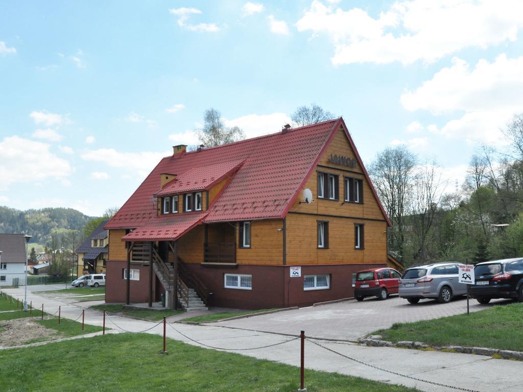 Dom Goscinny Jawor Czarnypotok Krynica-Zdrój Kültér fotó