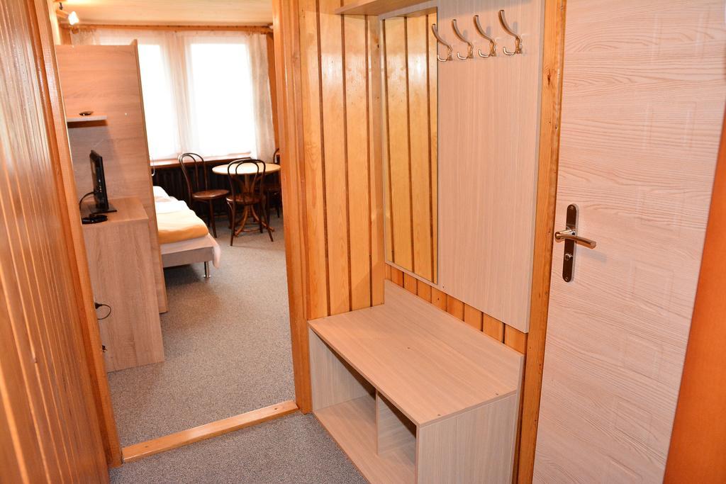 Dom Goscinny Jawor Czarnypotok Krynica-Zdrój Kültér fotó