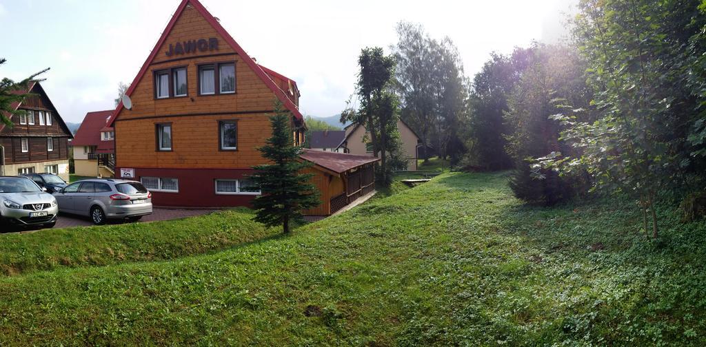 Dom Goscinny Jawor Czarnypotok Krynica-Zdrój Kültér fotó